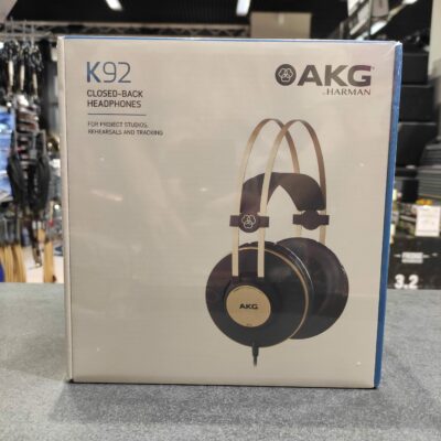 AKG K92