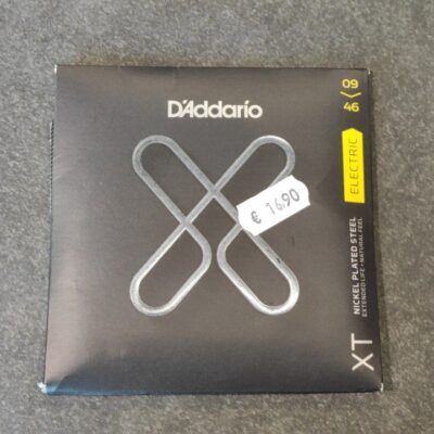 D’ADDARIO XT Strings – Extended Life 09-46