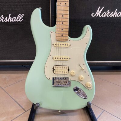 FENDER American Performer Stratocaster HSS Satin Surf Green – USATO IN GARANZIA –