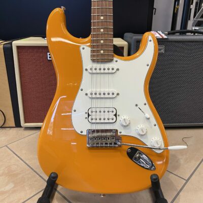 FENDER Player Stratocaster HSS Capri Orange – USATO IN GARANZIA –